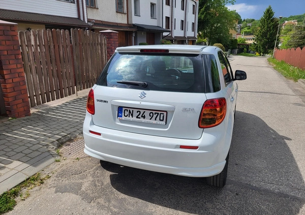 Suzuki SX4 cena 32500 przebieg: 158000, rok produkcji 2012 z Rzeszów małe 154